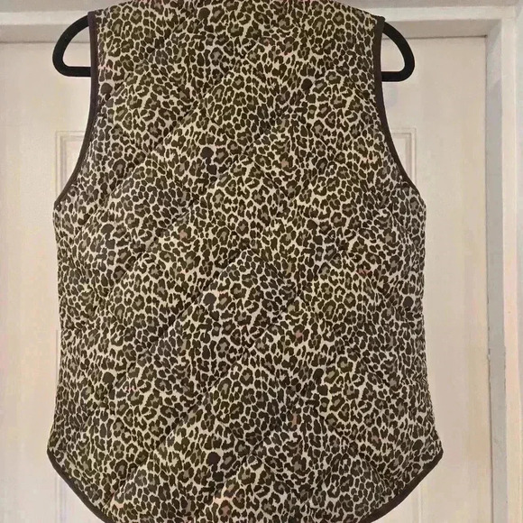 J. Crew Quilted Leopard Print Puffer Vest Full Zip Brown Black Womens Size Small - Picture 3 of 10